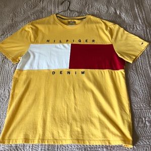 New Tommy Hilfiger T Shirt